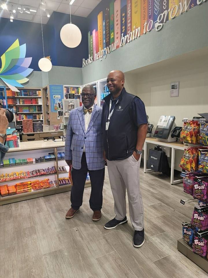 Bookstore Meet & Greet